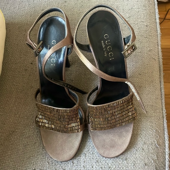 Gucci stiletto very lightly worn size 7 1/2B - Picture 1 of 10